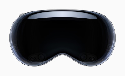 Apple WWCD23 Vision Pro glass 230605